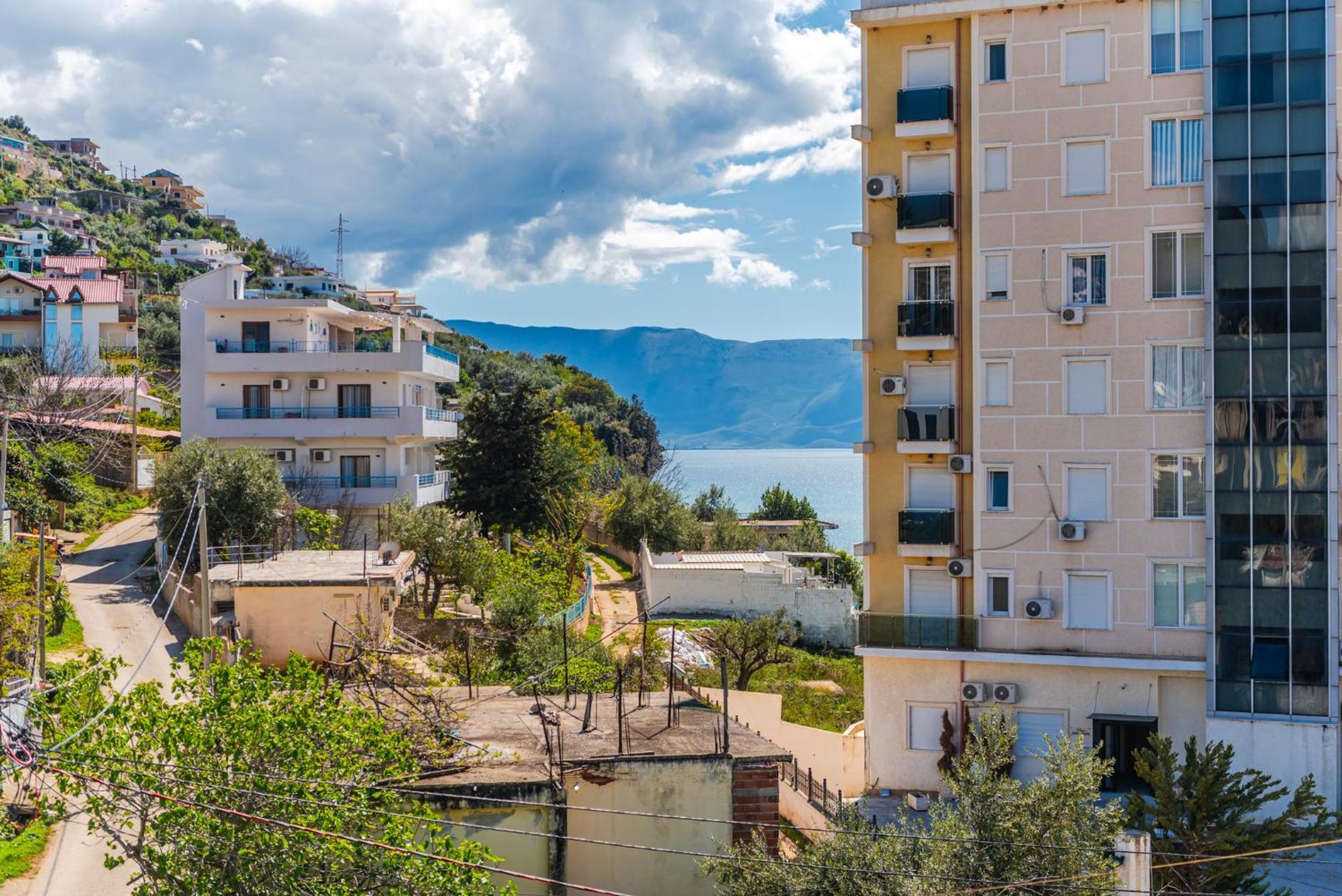 Melon Apartments Vlorë Exterior foto